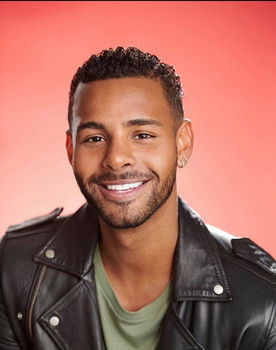 Morthyn Roc as Man 2