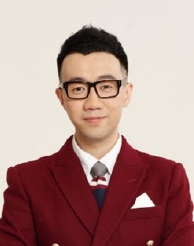 Hou Xin Wei as Daniel
