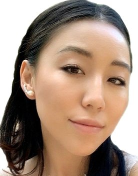 Mimi Shou as Self