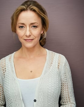Lynn Downey as Aunt Kate