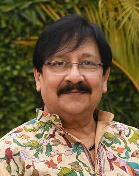 Arjun Chakraborty as Barun Lahiri