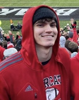 Colin Charbonneau as Male