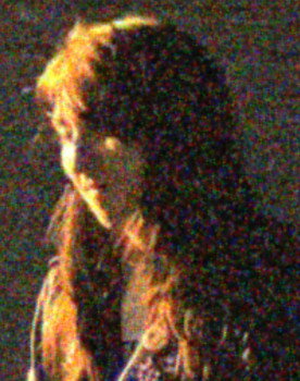 Kat Deal as Bowtay