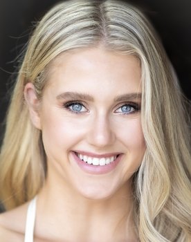 Isobel Kinnear as Self