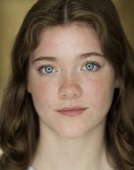 Abby Cox as Becca