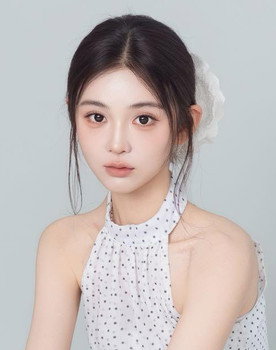 李汐溦