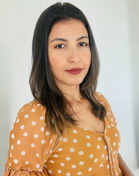 Naiara Alves as Capitã Mayla