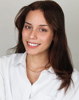 Diana Elynel as Nicole