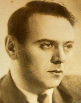 Boris Volchek as