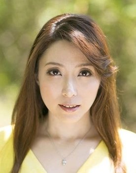 Yûko Shiraki as Minako Fujisawa