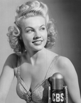 Gale Robbins as Marge Baggott