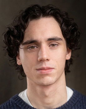 Ollie Maddigan as Clifford