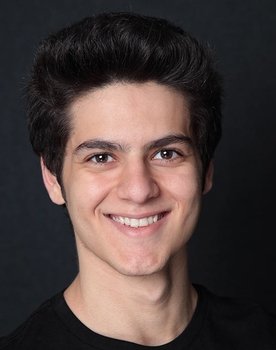 Ahmetcan Nurman as Pars