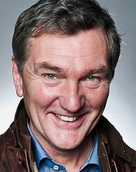Tom Mannion as Christian de Neuvillette