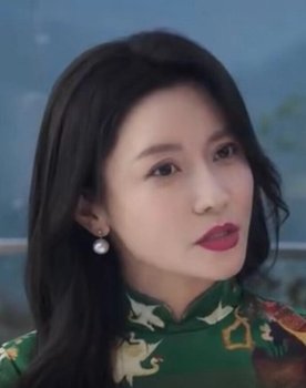 Lu Yi Si as Dou Dou's mother
