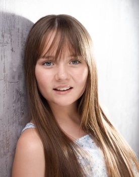 Maya Gallagher as Victorian Girl