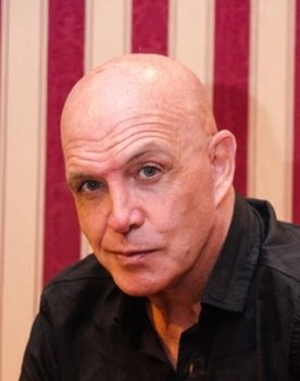 Jorge Lorenzo as Baviera