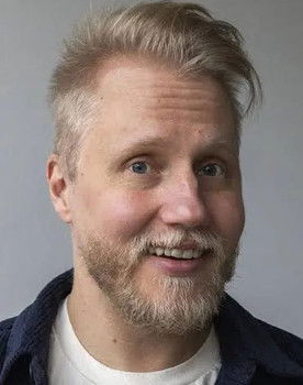 Tatu Pohjavirta as Pyllyn kaveri (voice)