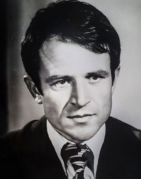 Fitim Makashi as Astriti