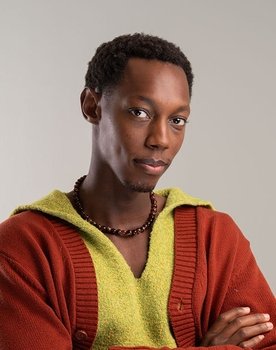 Roy Kaneza as Karim