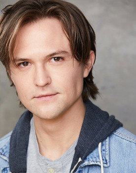 Danny Irizarry as Finn