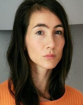 Julia Dorothee Brunsch as Bernadette