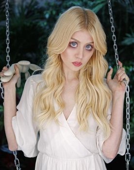 Allison Harvard as 