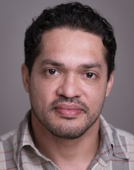 André Marçal as Policial Marques