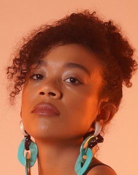 Natalie Cline as Young Patti