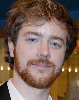 Gaël Giraudeau as Amaury Marsault