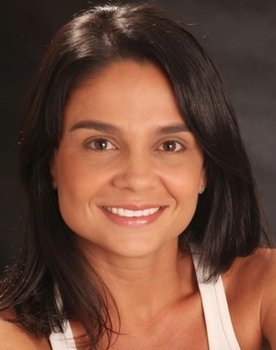 Cristina Fagundes as Maria
