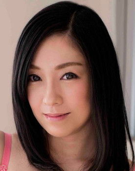 Rumi Kodama as Keiko Muraoka