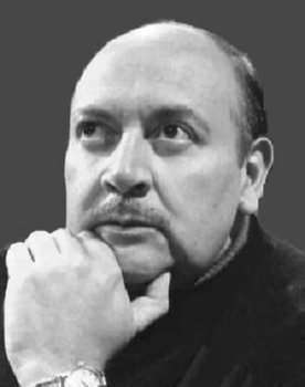 Eduardo Alcaraz