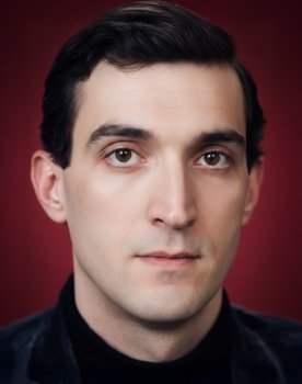 Tayfun Çorağan as Sunucu