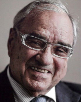 Rodolfo Martín Villa as Self - Interviewee