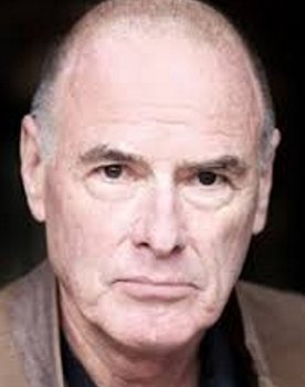 Sean Scully as Simon