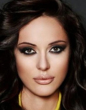 Violetta Getmanskaya as Katya