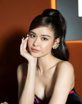 Trương Quỳnh Anh