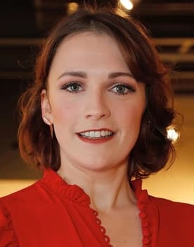 Charlotte Ritchie as Charlotte Quince-Wheatley