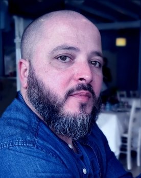 Giovanni Villa as Matto | Madman