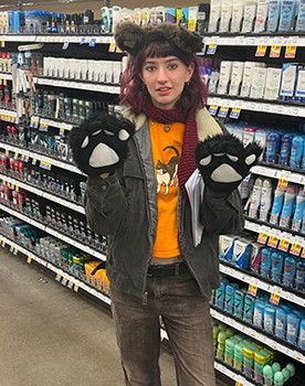 nora simpson as lonely girl