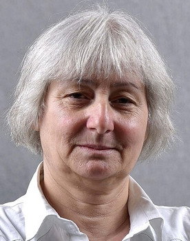 Brilliant Babayeva as Gulnisa