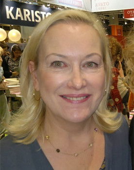 Tiina Nopola as kirjailija Tiina Nopola