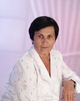 Nina Doni as 