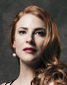 Rosalie Craig as Lady Macduff, his wife