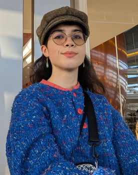 Melissa do Carmo as Narrator