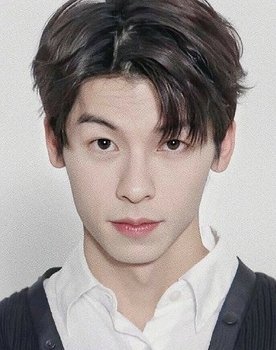 Greg Hsu as Wen Tang-Sheng