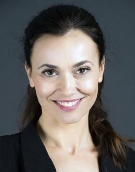 Gloria García Barquero as 