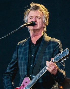 Neil Finn as Self