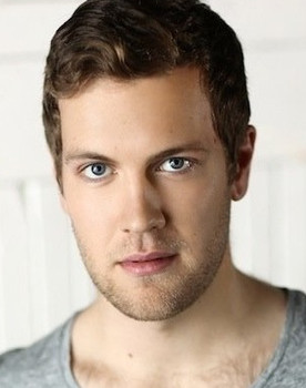 Spencer Robson as Chef